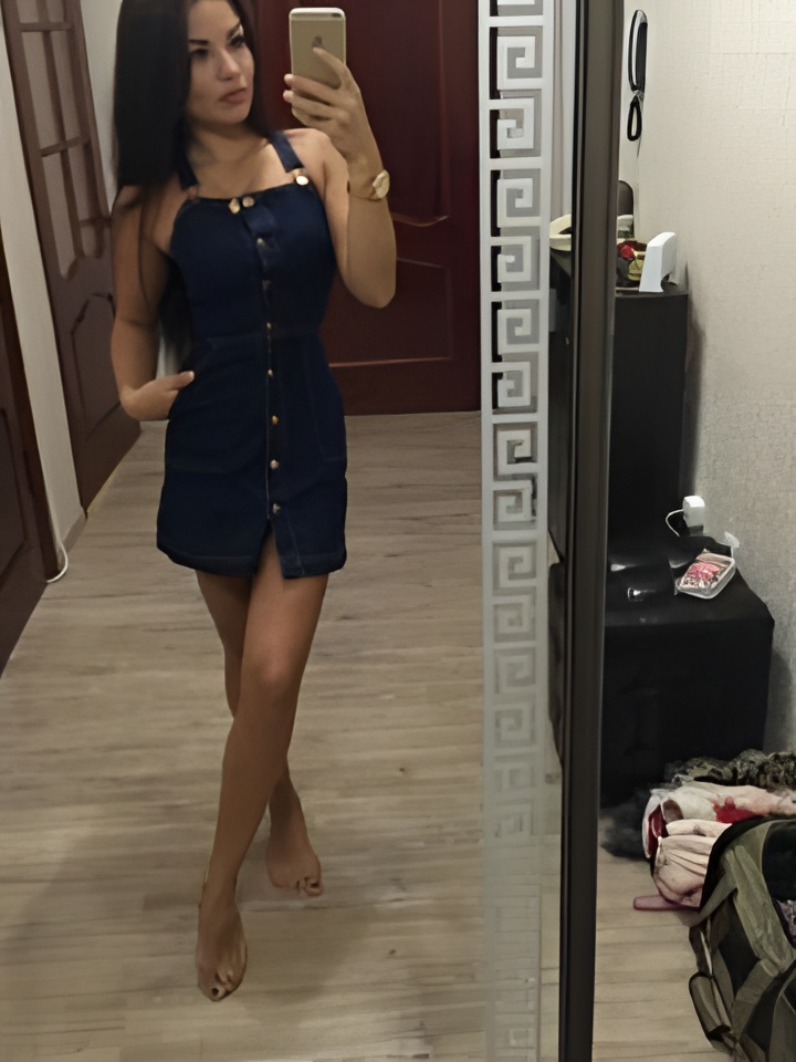 Лина привлекальеная девушка из Астрахани цена от 3000 руб