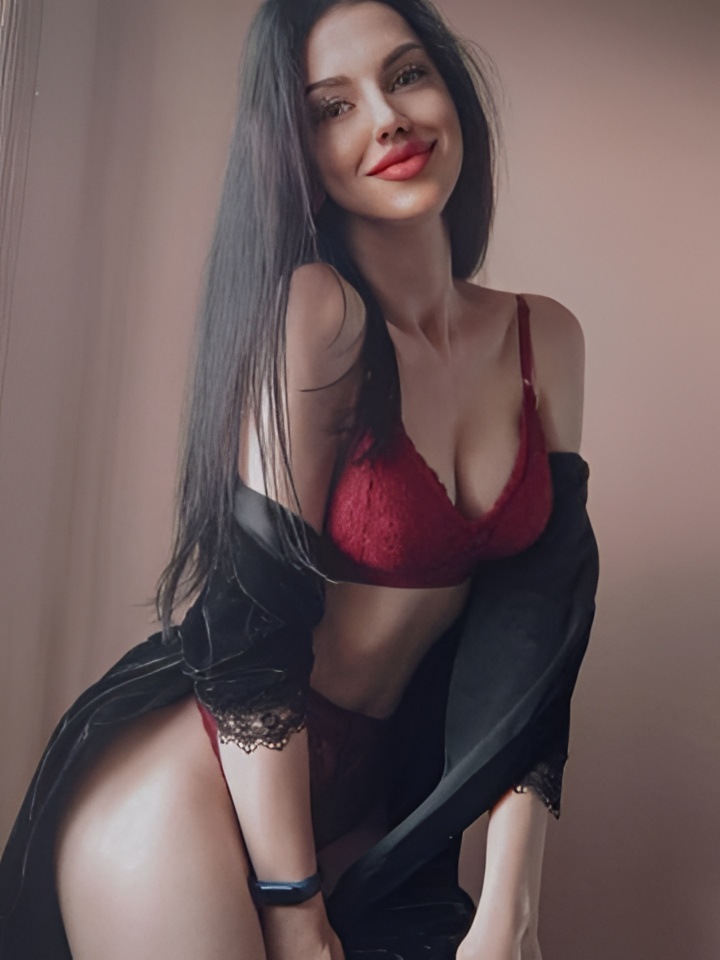 Злата привлекальеная девушка из Астрахани цена от 2500 руб