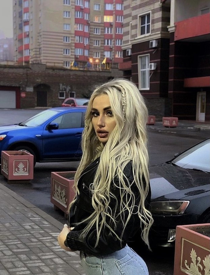 🎥 Алиса привлекальеная девушка из Астрахани цена от 6000 руб