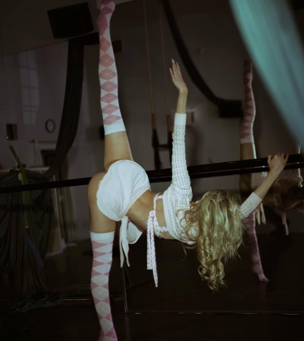 Екатерина привлекальеная девушка из Астрахани цена от 5000 руб