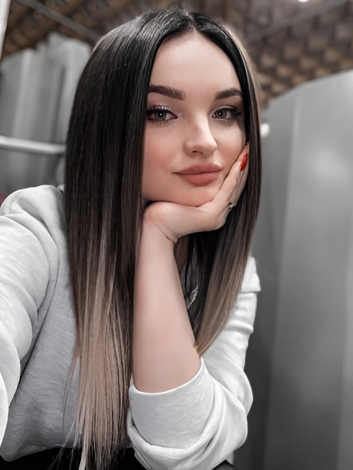 Индивидуалка Кира, доступна для личного знакомства от 10000 руб