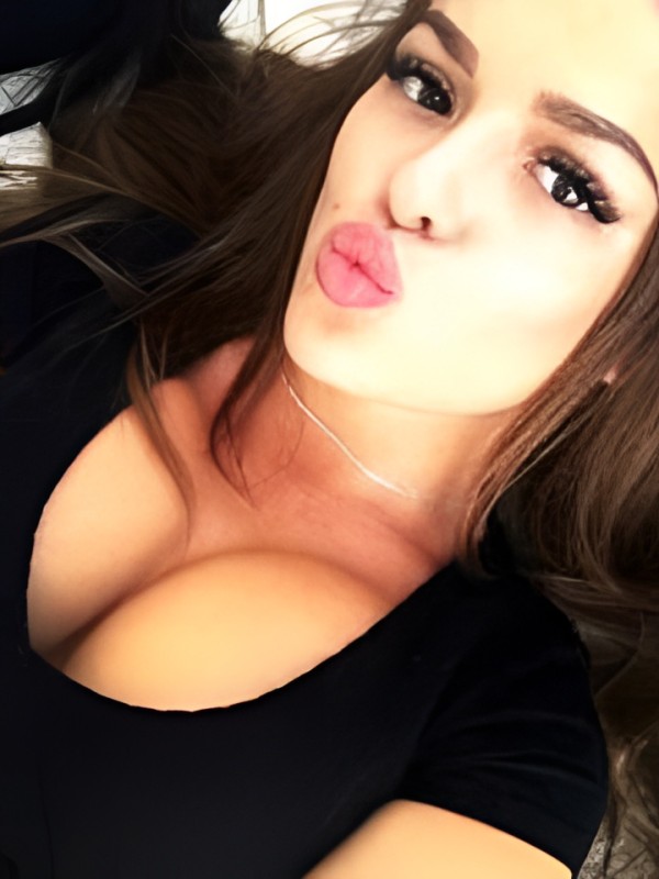 Ленусик привлекательная девушка из Астрахани цена от 10000 руб