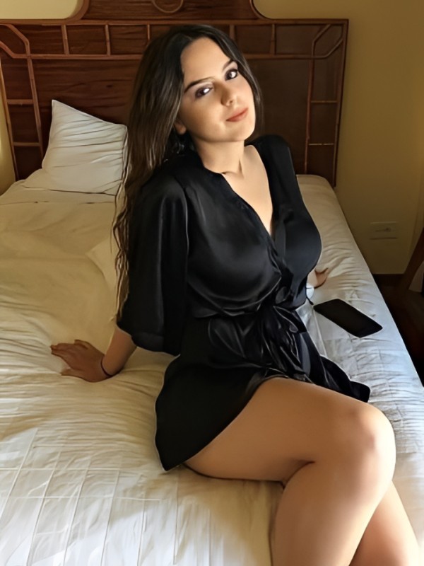 Зита привлекательная девушка из Астрахани цена от 3000 руб